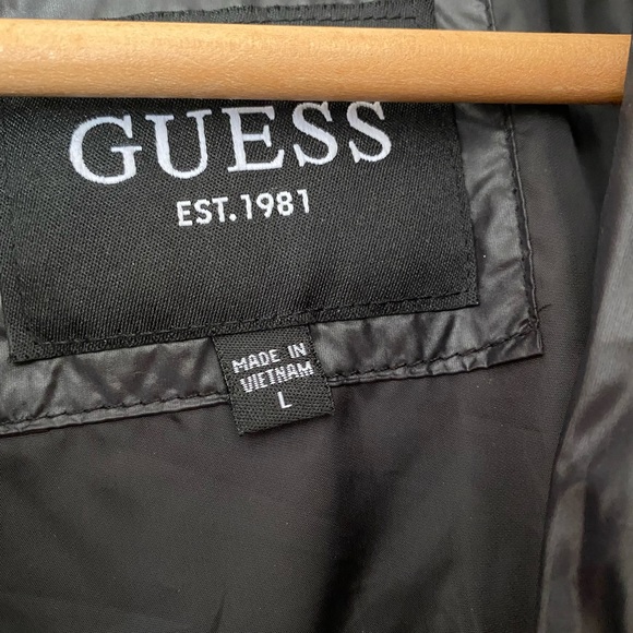 GUESS Puffer Jacket - Picture 4 of 4